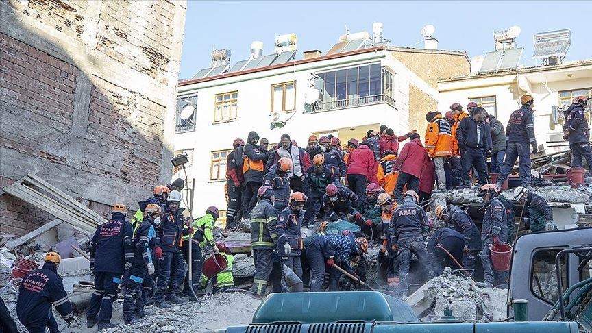 Zemljotres u Turskoj: Poginula 21 osoba, 1.030 povrijeđeno